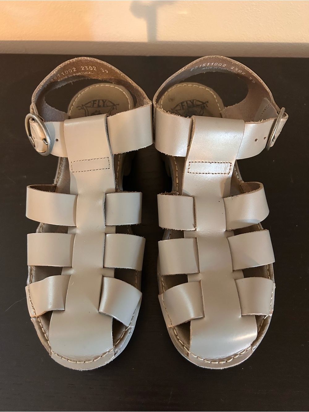 FLY LONDON TAUPE FISHERMAN SANDALS SIZE 39